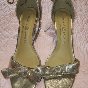 Chinese laundry knotted bow heels
